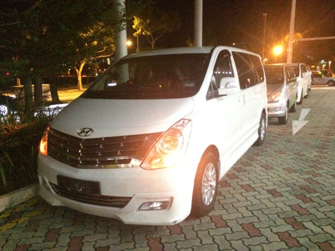 Johor Singapore Malaysia Limo Taxi Transport Services